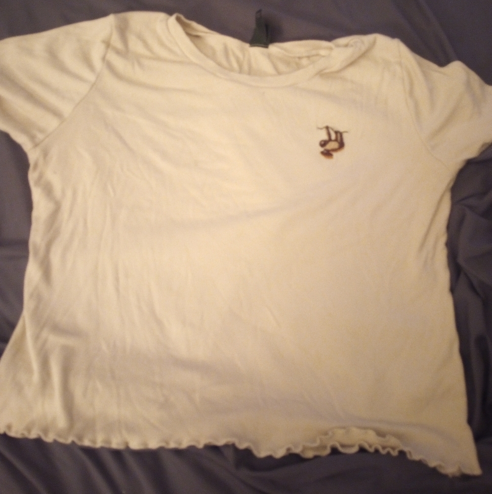 Sloth engraved top
